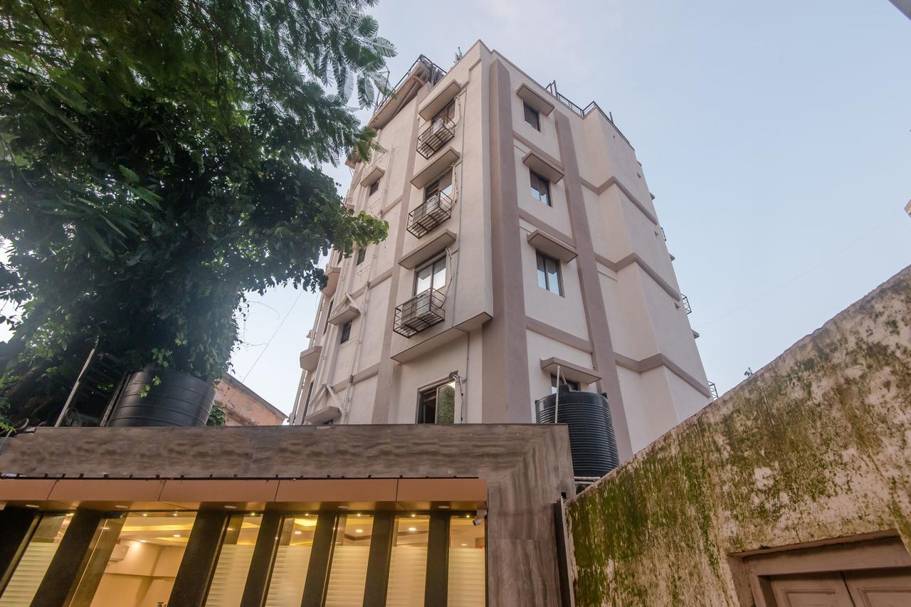 Oyo 9748 Hotel Girgaon Palace Mumbai Kültér fotó